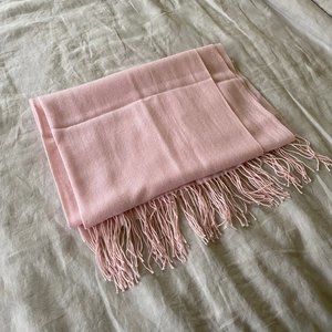 Nordstrom 100% Cashmere Scarf - Light Pink